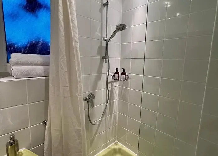 Westside Apartment *